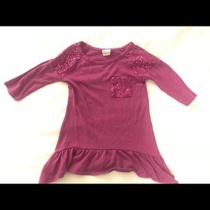 Size 4-5 short sleeve purple sparkly shirt!